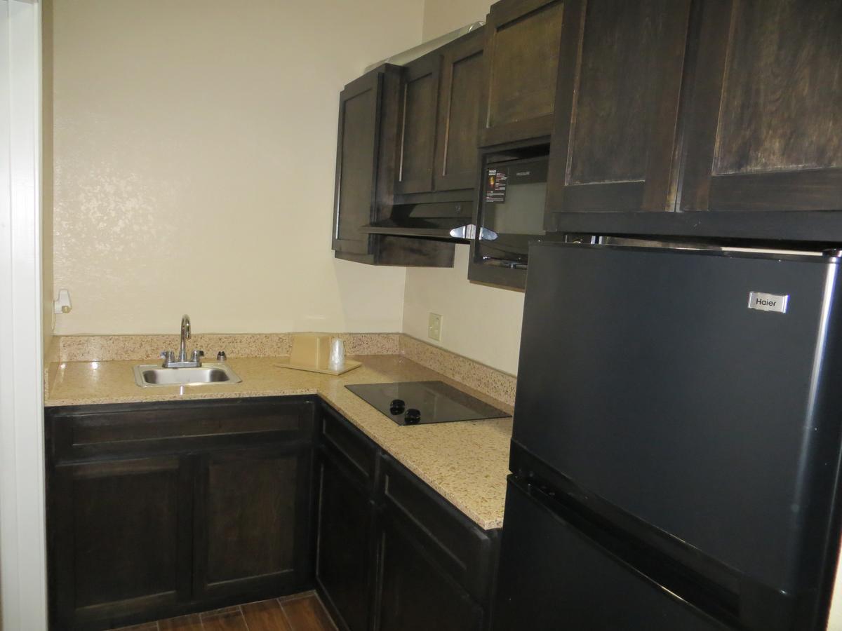 Scottish Inn & Suites Baytown Εξωτερικό φωτογραφία